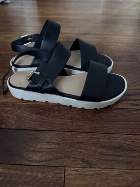 Aldo Women’s Black Slingback Sandals - Worn Once!! Sz 7.5